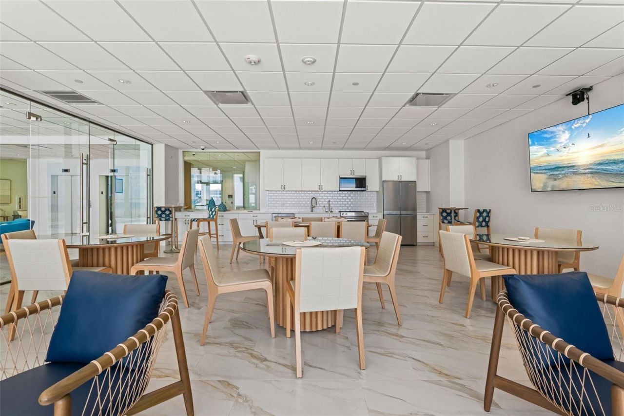 1750 Benjamin Franklin Drive, Unit 8D, Sarasota, FL 34236 Photo