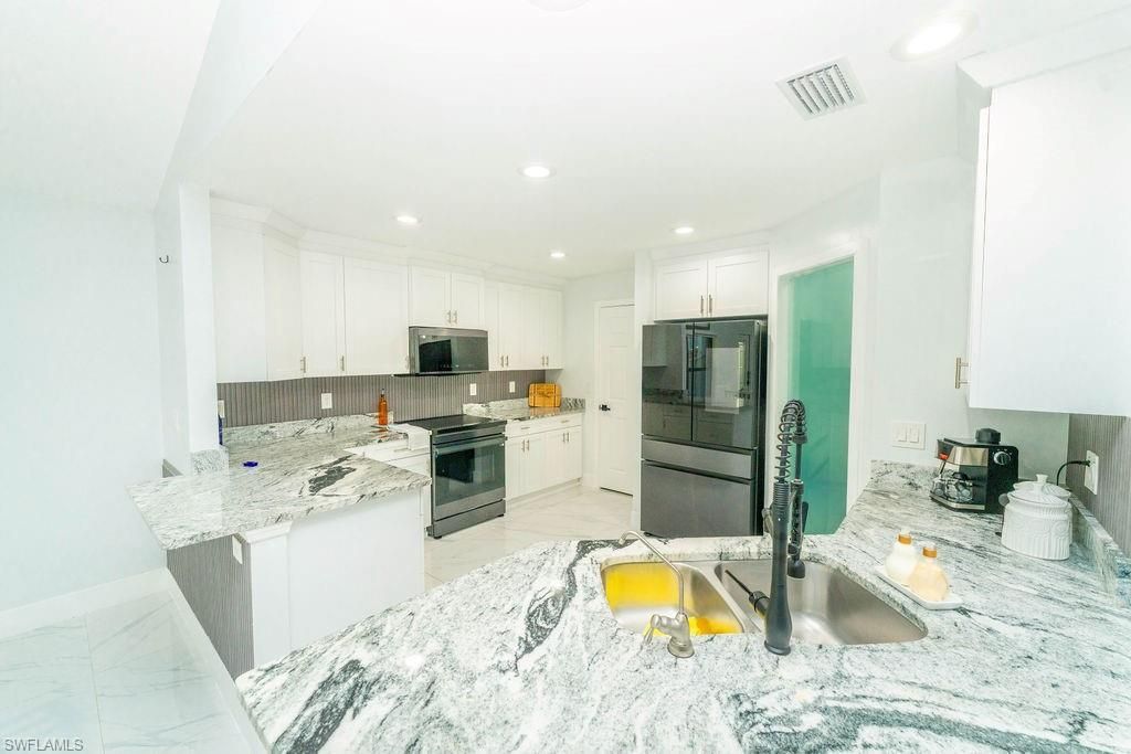 3613 39th St Sw, Lehigh Acres, FL 33976 Photo