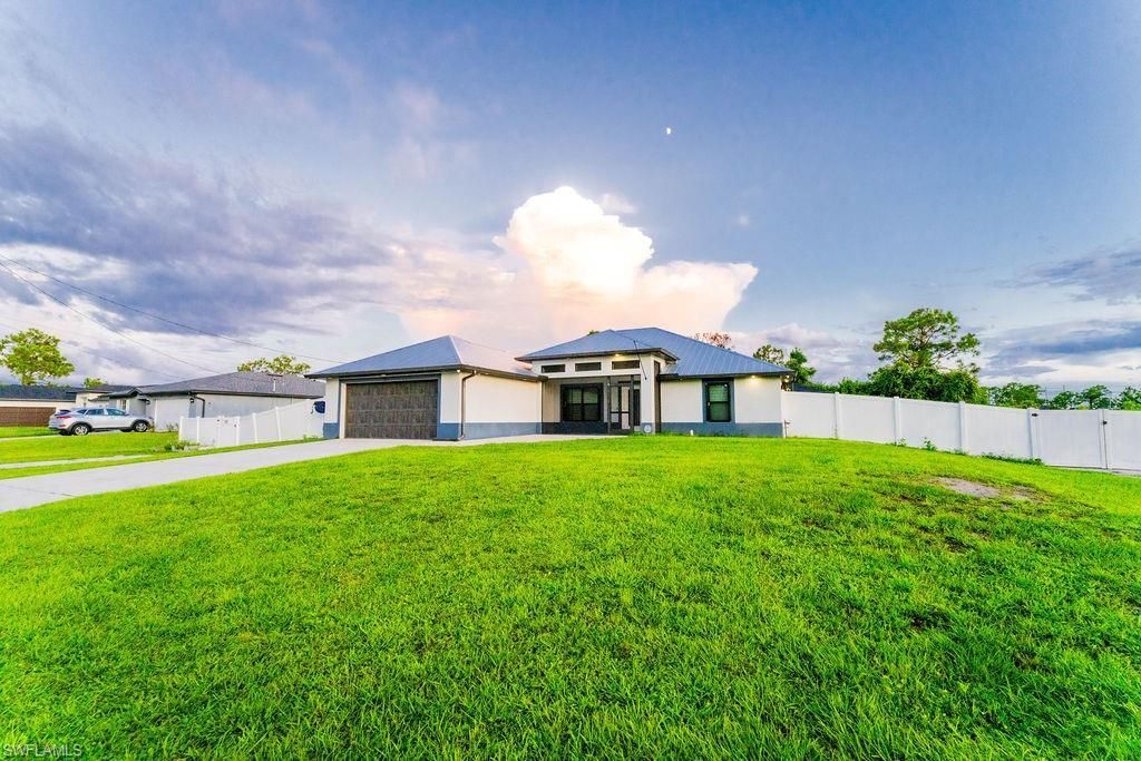 3613 39th St Sw, Lehigh Acres, FL 33976 Photo