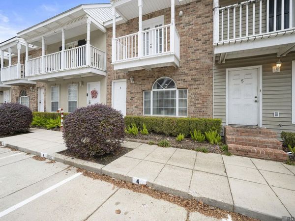 2210 Christian St, Unit #4, Baton Rouge, LA 70808