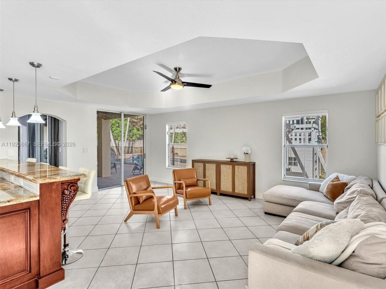 8123 NW 161st Ter, Miami Lakes, FL 33016 Photo