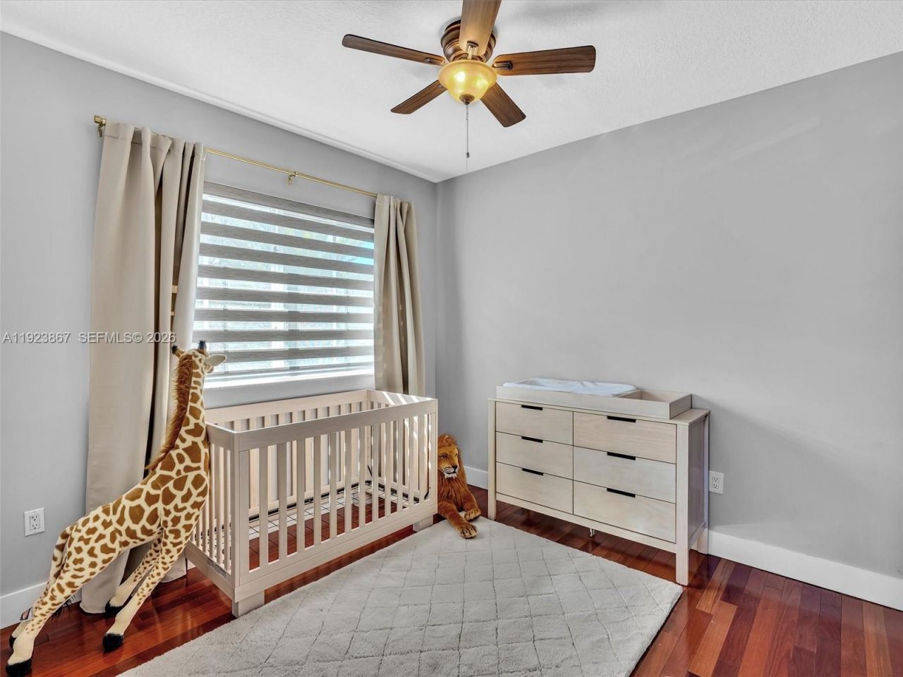 8123 NW 161st Ter, Miami Lakes, FL 33016 Photo