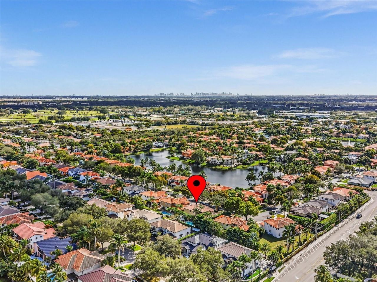 8123 NW 161st Ter, Miami Lakes, FL 33016 Photo