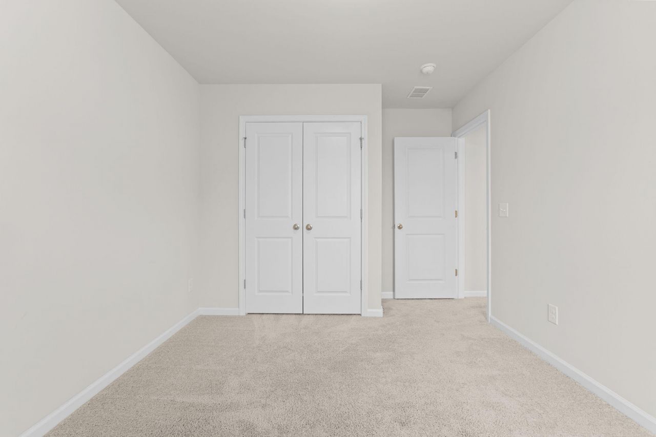 574 Mclernon Trace Photo 17