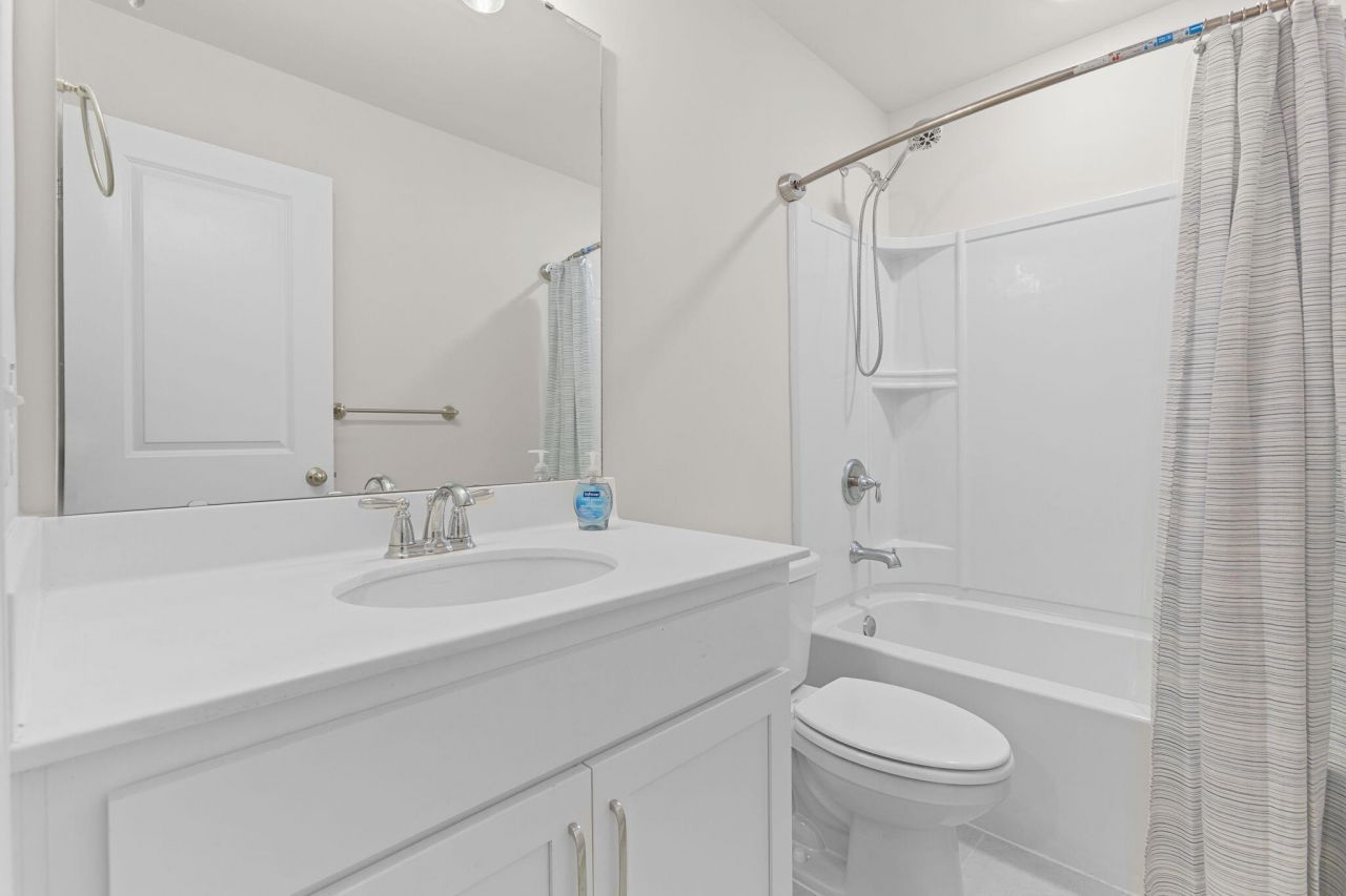 574 Mclernon Trace Photo 19