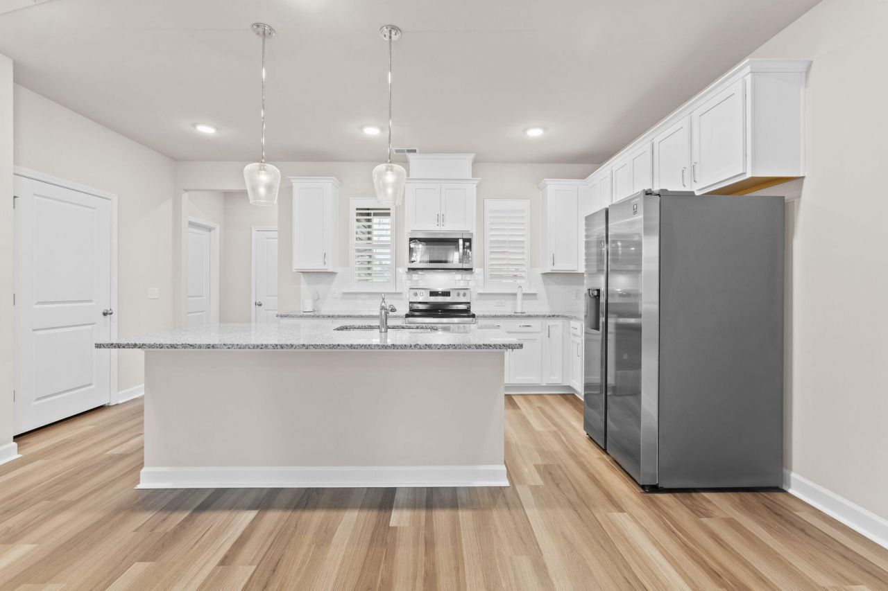 574 Mclernon Trace Photo 7