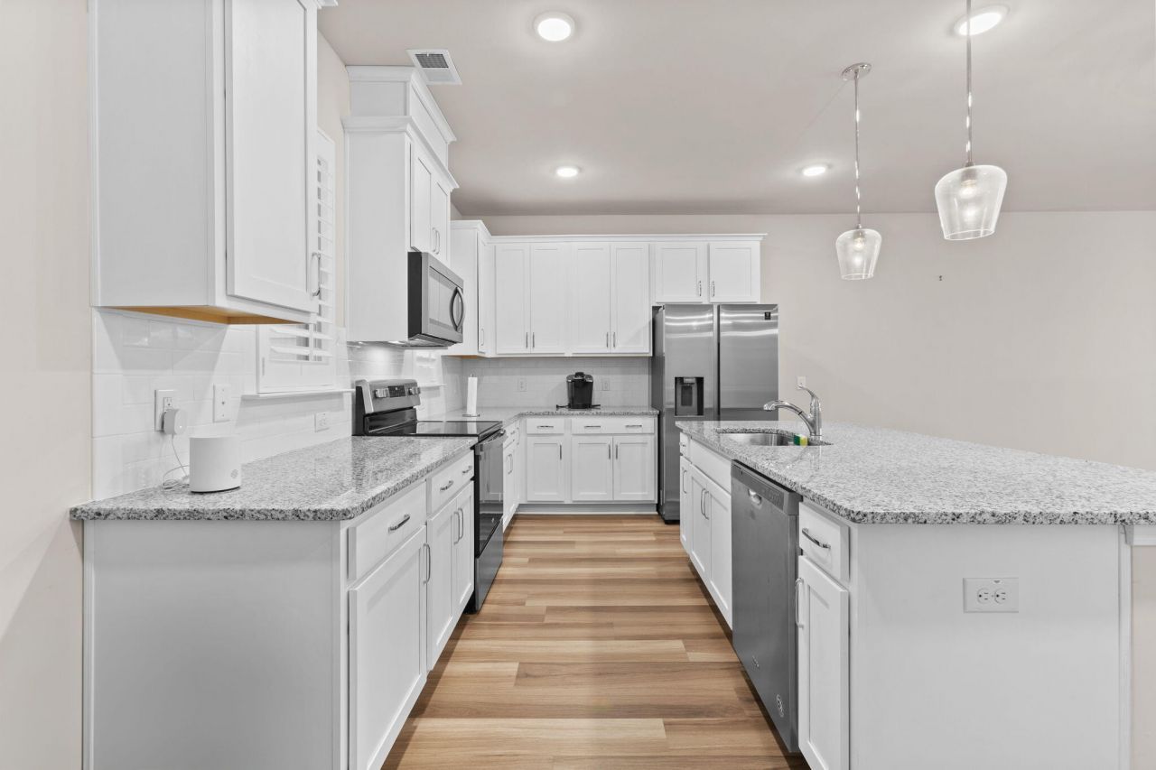 574 Mclernon Trace Photo 8