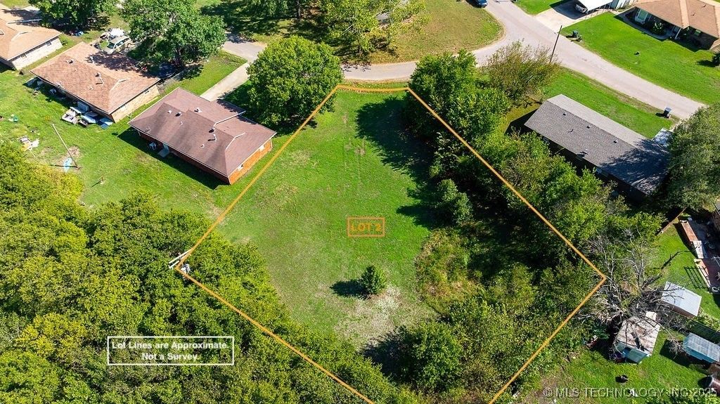 Lincoln Drive, Konawa, OK 74849 Main Photo