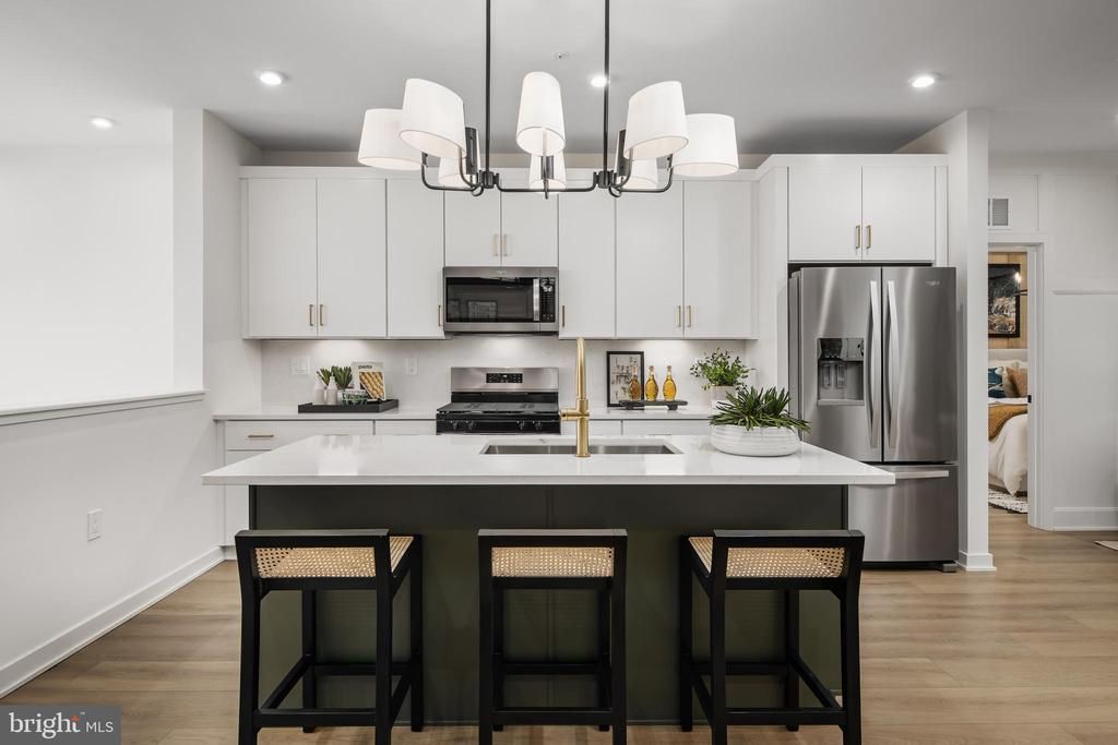 4753 Sully Point Lane, Chantilly, VA 20151 Main Photo