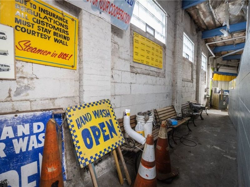 2050 W 65th Street, Cleveland, OH 44102 Photo 12