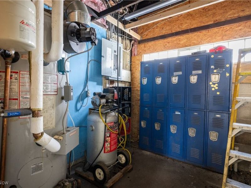 2050 W 65th Street, Cleveland, OH 44102 Photo 16