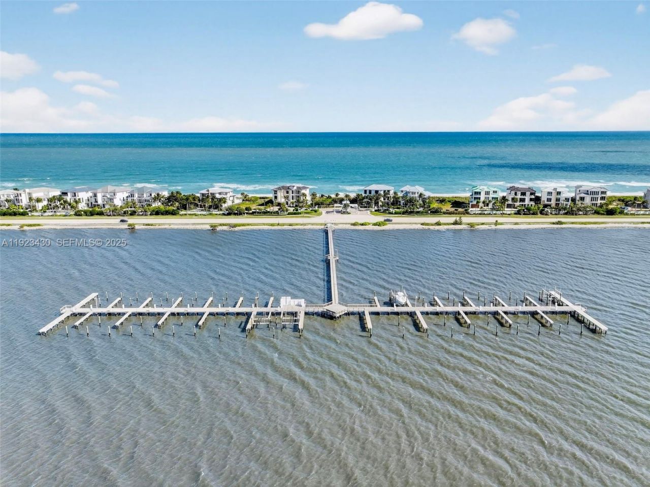 8308 S Ocean Dr, Jensen Beach, FL 34957 Photo