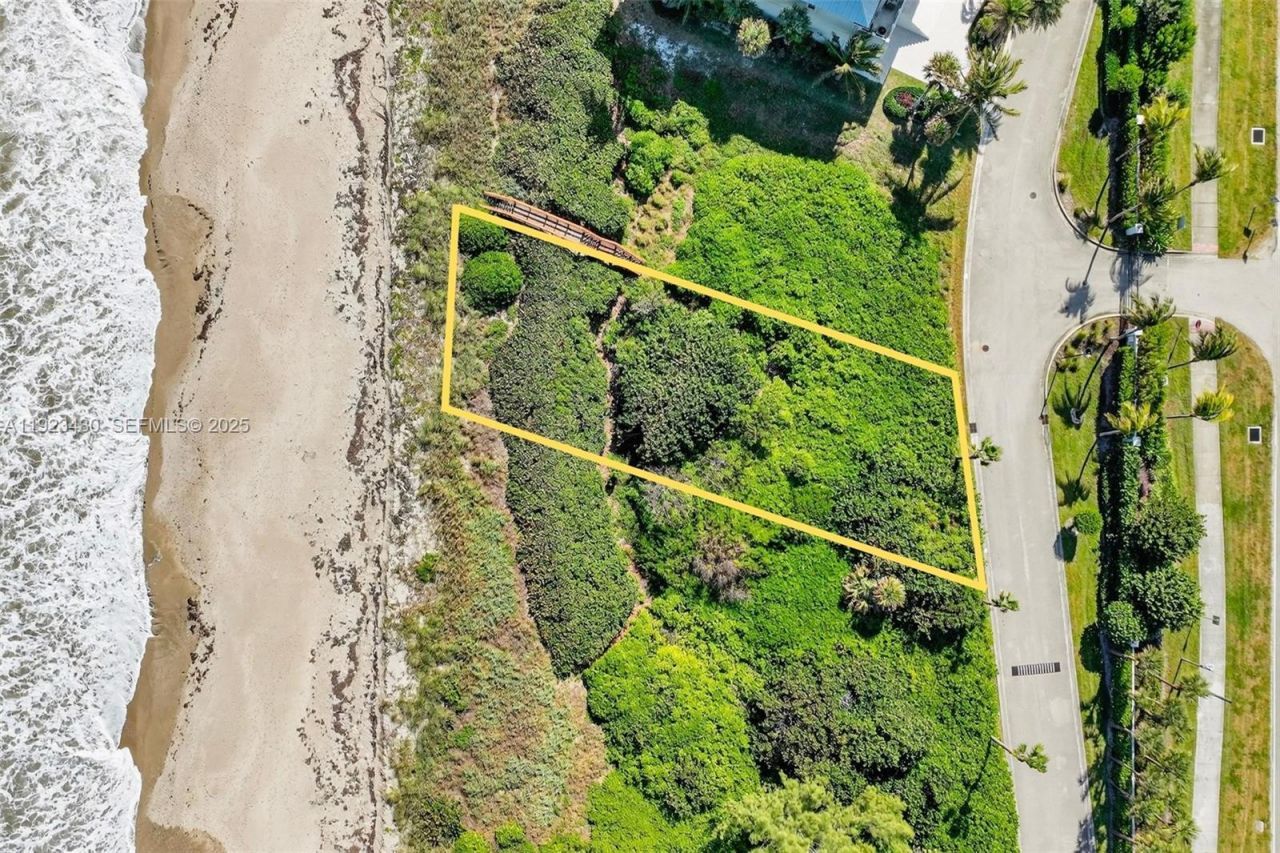 8308 S Ocean Dr, Jensen Beach, FL 34957 Photo