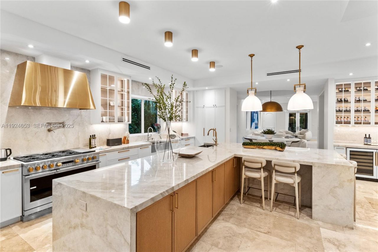 6080 SW 104th St, Pinecrest, FL 33156 Photo