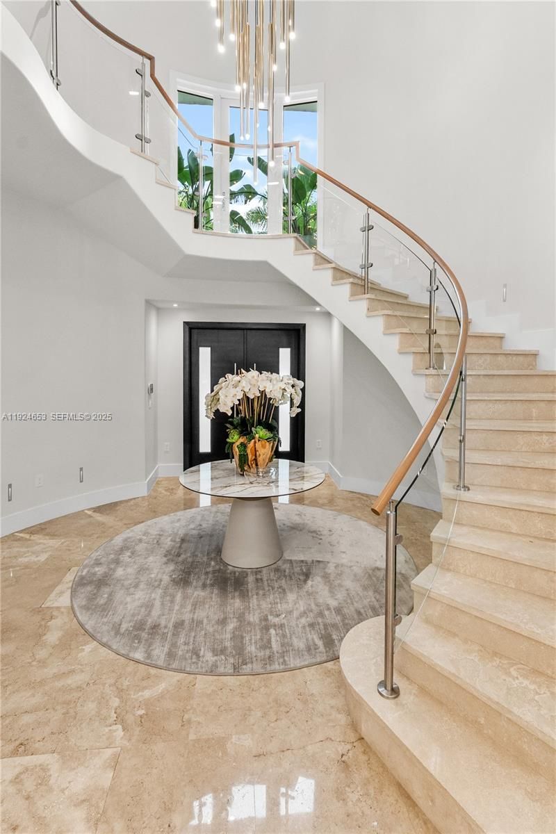 6080 SW 104th St, Pinecrest, FL 33156 Photo