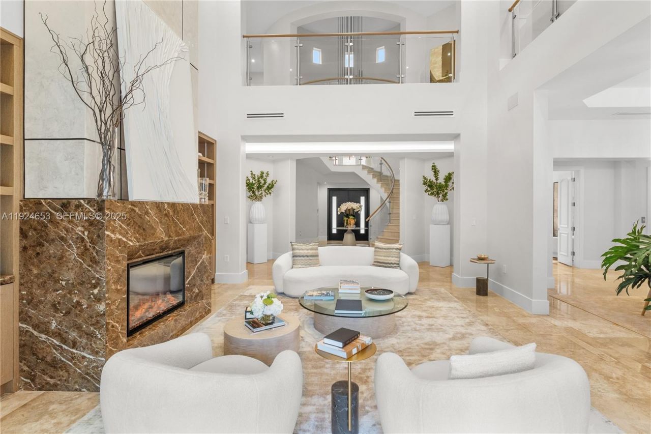 6080 SW 104th St, Pinecrest, FL 33156 Photo