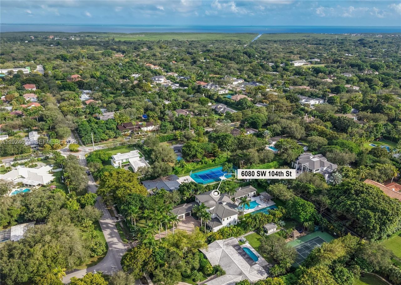 6080 SW 104th St, Pinecrest, FL 33156 Photo