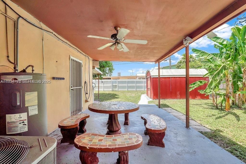 911 E 9th Pl, Hialeah, FL 33010 Photo