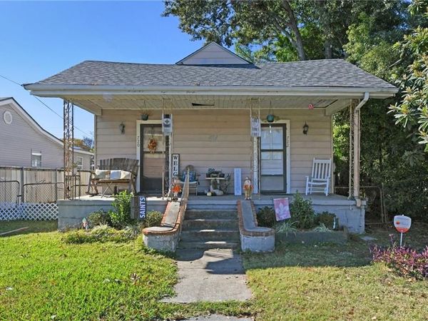 720 22 CARROLLTON Avenue, Metairie, LA 70005