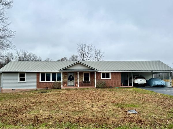 1781 Hodges Bridge Rd, Doyle, TN 38559