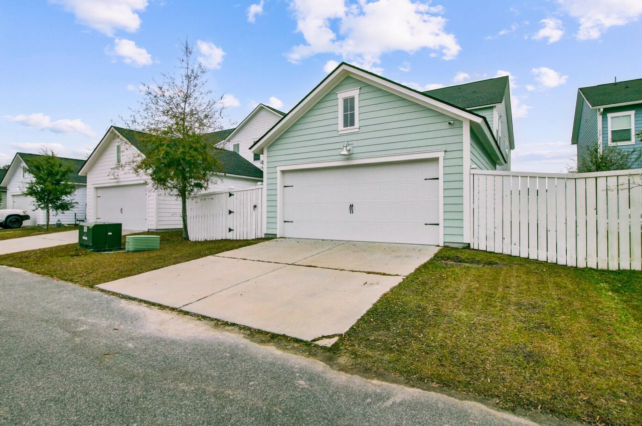 505 N Commodore Way Photo 48