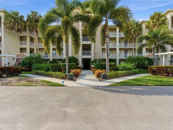9350 Highland Woods BLVD, Unit 4202, BONITA SPRINGS, FL 34135