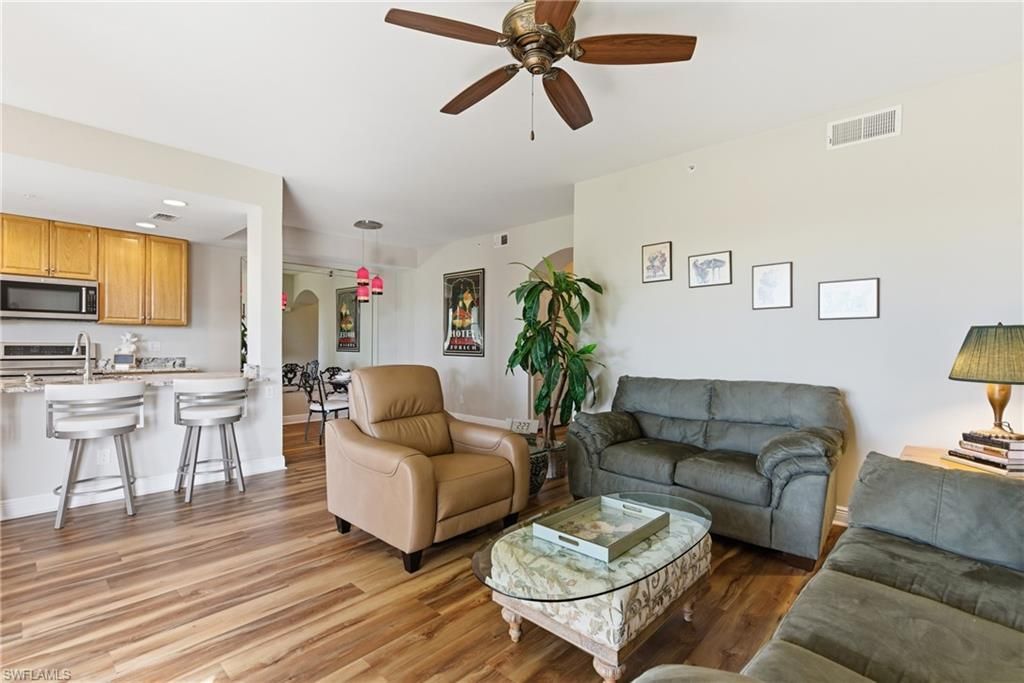 9350 Highland Woods Blvd, Unit 4202, Bonita Springs, FL 34135 Photo