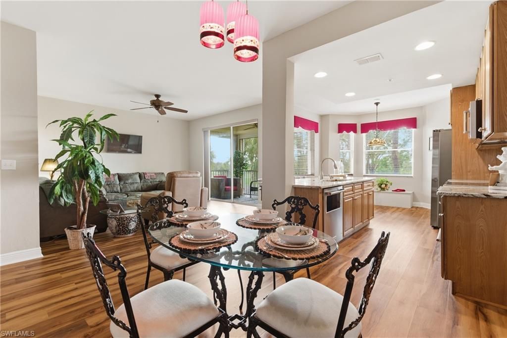 9350 Highland Woods Blvd, Unit 4202, Bonita Springs, FL 34135 Photo