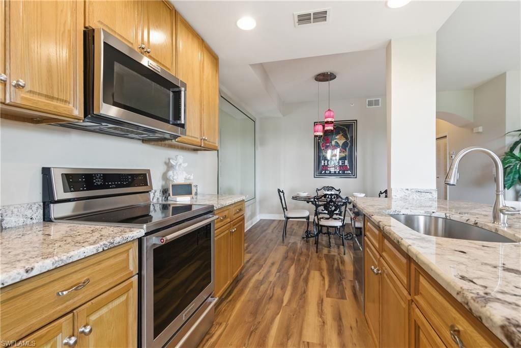 9350 Highland Woods Blvd, Unit 4202, Bonita Springs, FL 34135 Photo