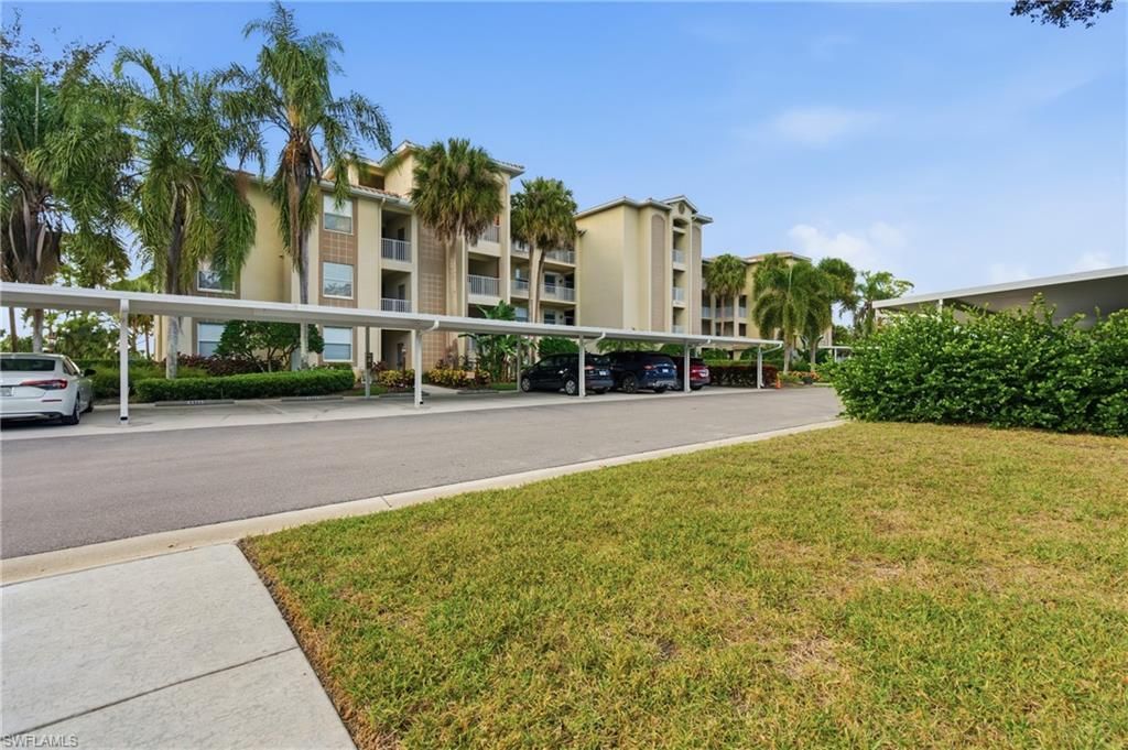 9350 Highland Woods Blvd, Unit 4202, Bonita Springs, FL 34135 Photo