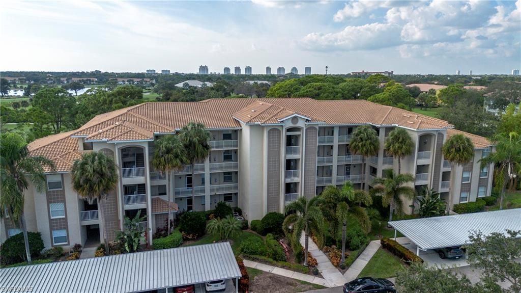 9350 Highland Woods Blvd, Unit 4202, Bonita Springs, FL 34135 Photo