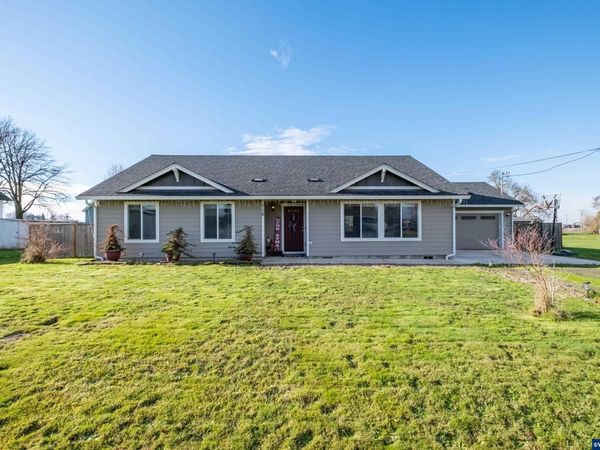 115 E 2nd St, Halsey, OR 97348