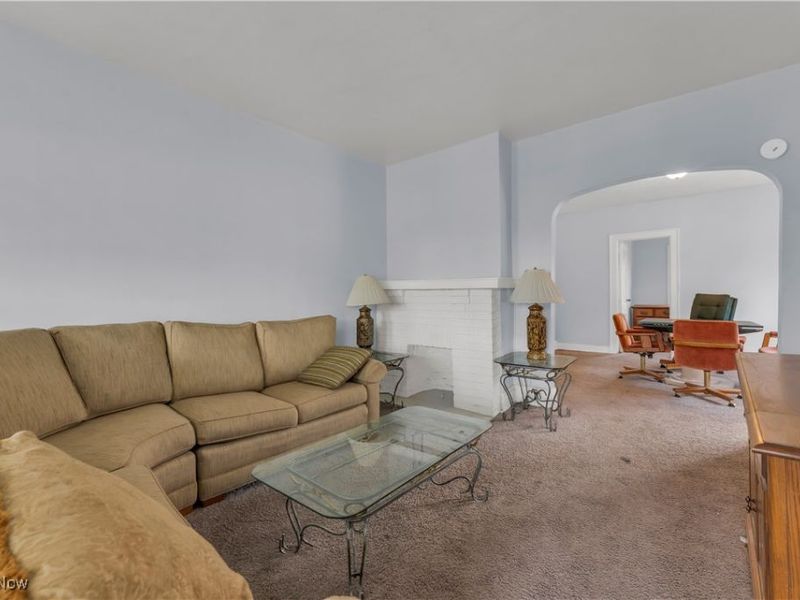 8006 Maryland Avenue, Cleveland, OH 44105 Photo 19