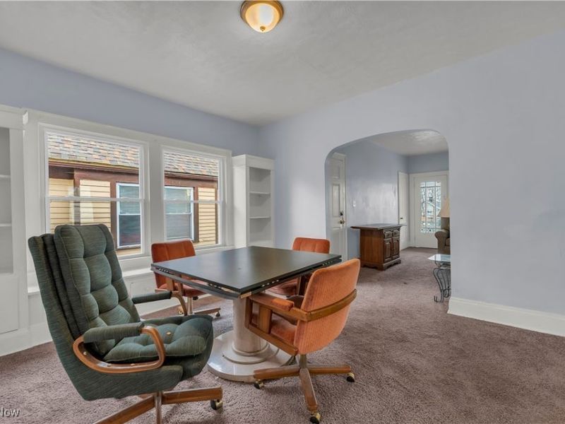 8006 Maryland Avenue, Cleveland, OH 44105 Photo 21