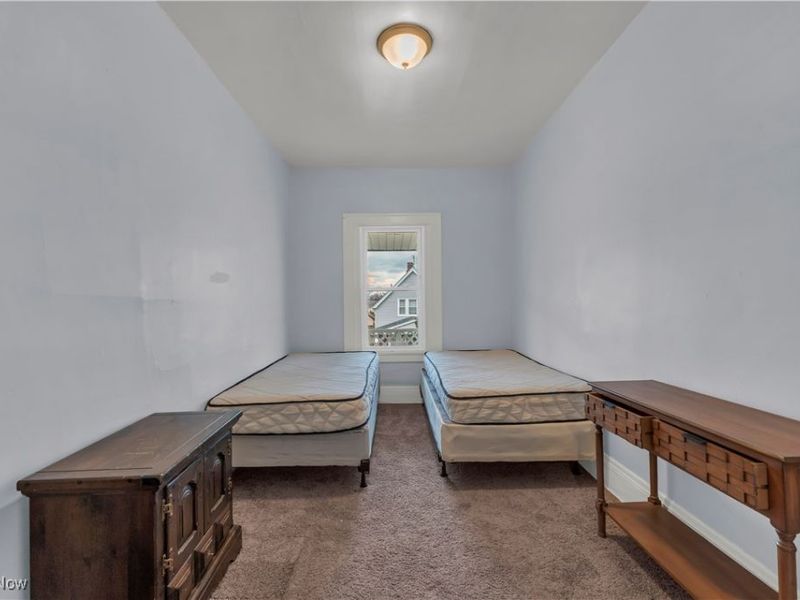 8006 Maryland Avenue, Cleveland, OH 44105 Photo 26