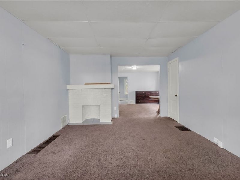 8006 Maryland Avenue, Cleveland, OH 44105 Photo 4