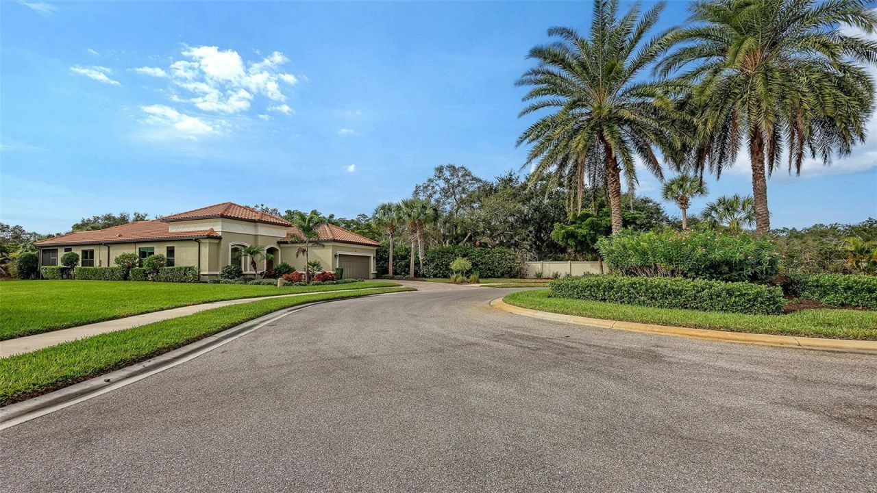 8101 Gabanna Drive, Sarasota, FL 34231 Photo