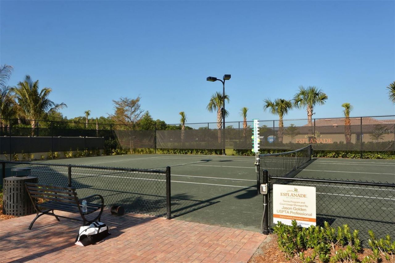 8101 Gabanna Drive, Sarasota, FL 34231 Photo