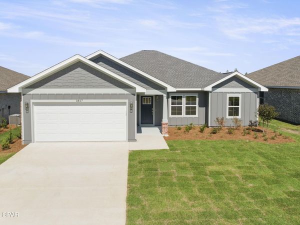 3817 Red Deer Circle, Panama City, FL 32404