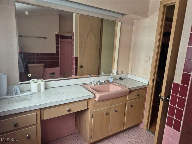 2515 Bolton Road, Cleveland, OH 44118 Photo 21