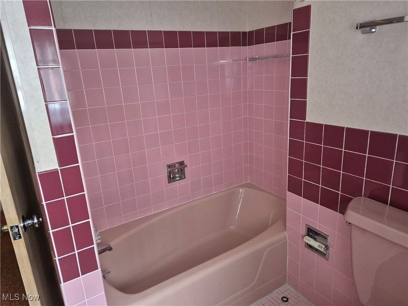 2515 Bolton Road, Cleveland, OH 44118 Photo 22