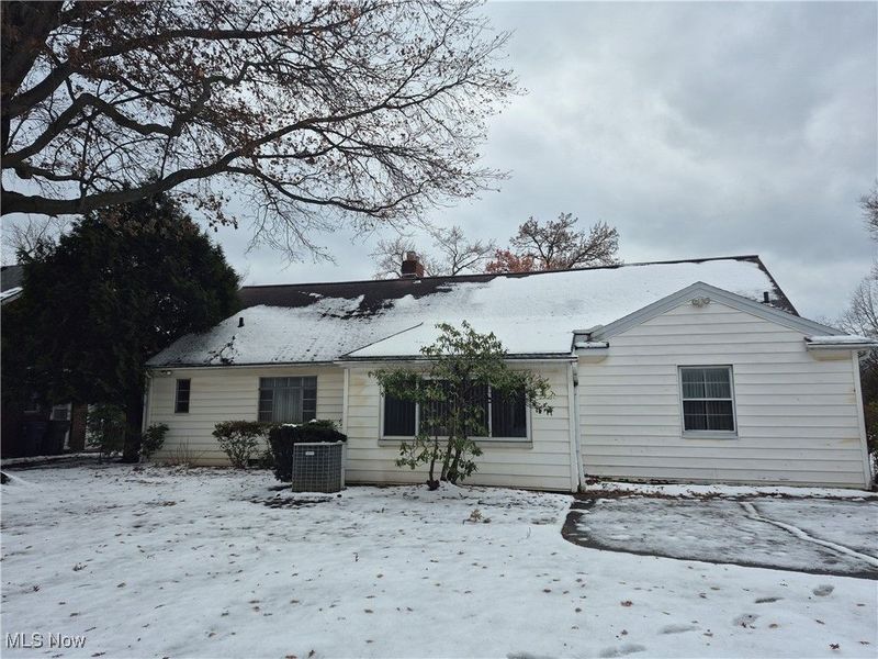 2515 Bolton Road, Cleveland, OH 44118 Photo 32