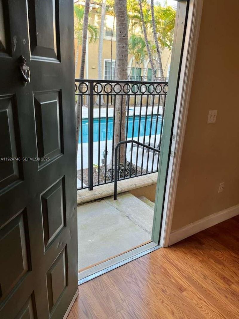 2891 NE 185th St, Unit 1006, Aventura, FL 33180 Photo