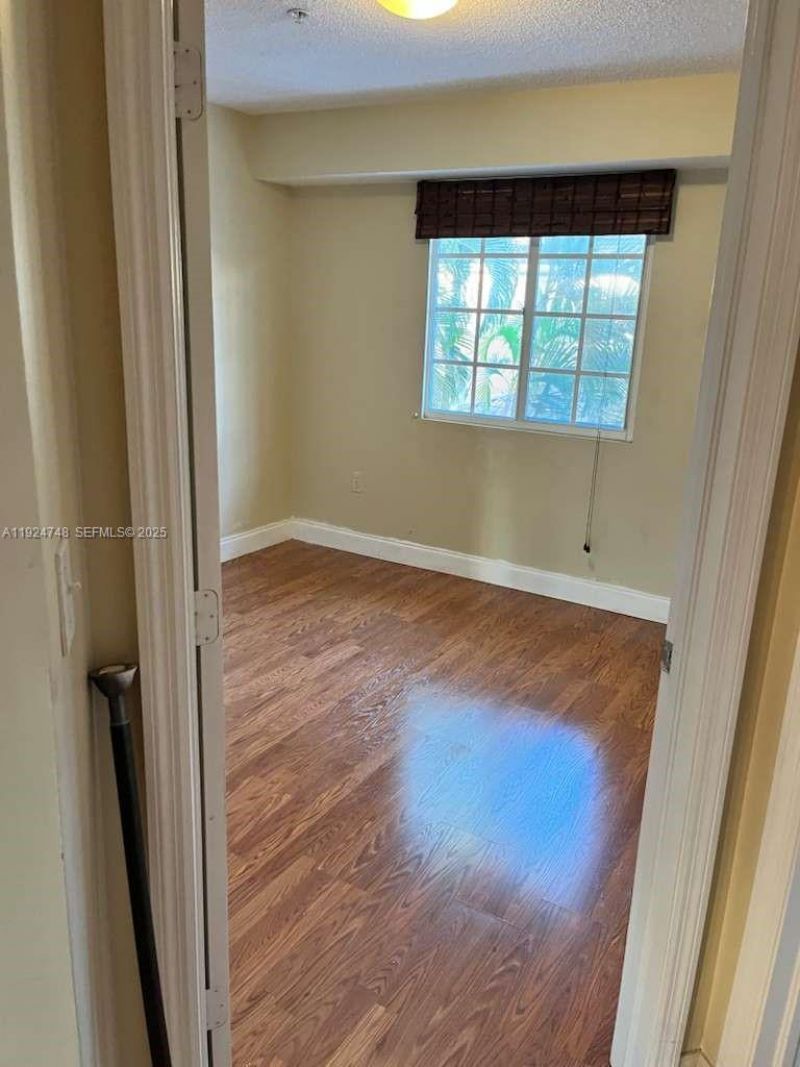 2891 NE 185th St, Unit 1006, Aventura, FL 33180 Photo