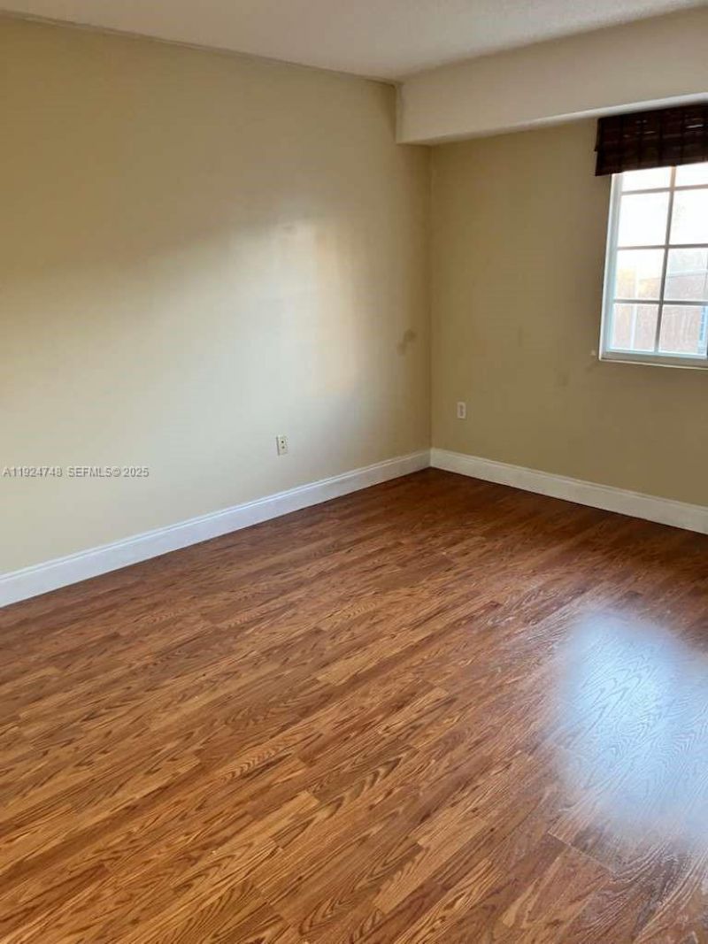 2891 NE 185th St, Unit 1006, Aventura, FL 33180 Photo