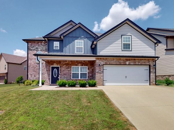 217 Cooper River Way, Clarksville, TN 37042