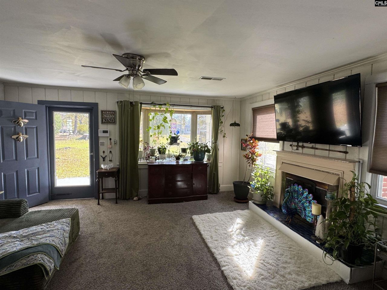 2103 Marley Drive Photo 4