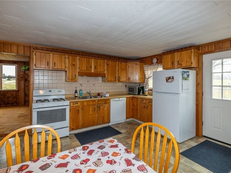 9666 Norwalk Road, Litchfield, OH 44253 Photo 14