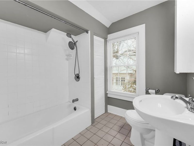 117 Cleveland Street, Chagrin Falls, OH 44022 Photo 22