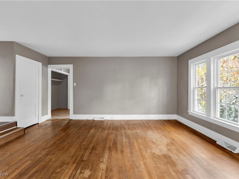 117 Cleveland Street, Chagrin Falls, OH 44022 Photo 8